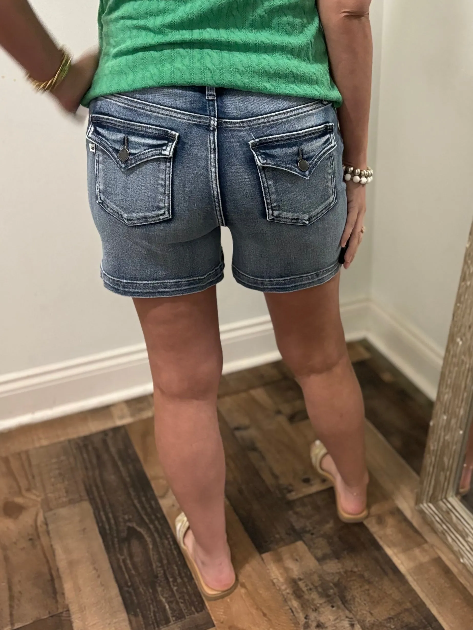 Alyssa Mid Rise Judy Blue Shorts