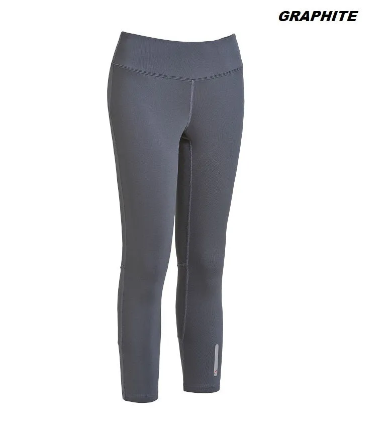 AQ1011 Mid-Rise Zipper Pocket Capri Leggings