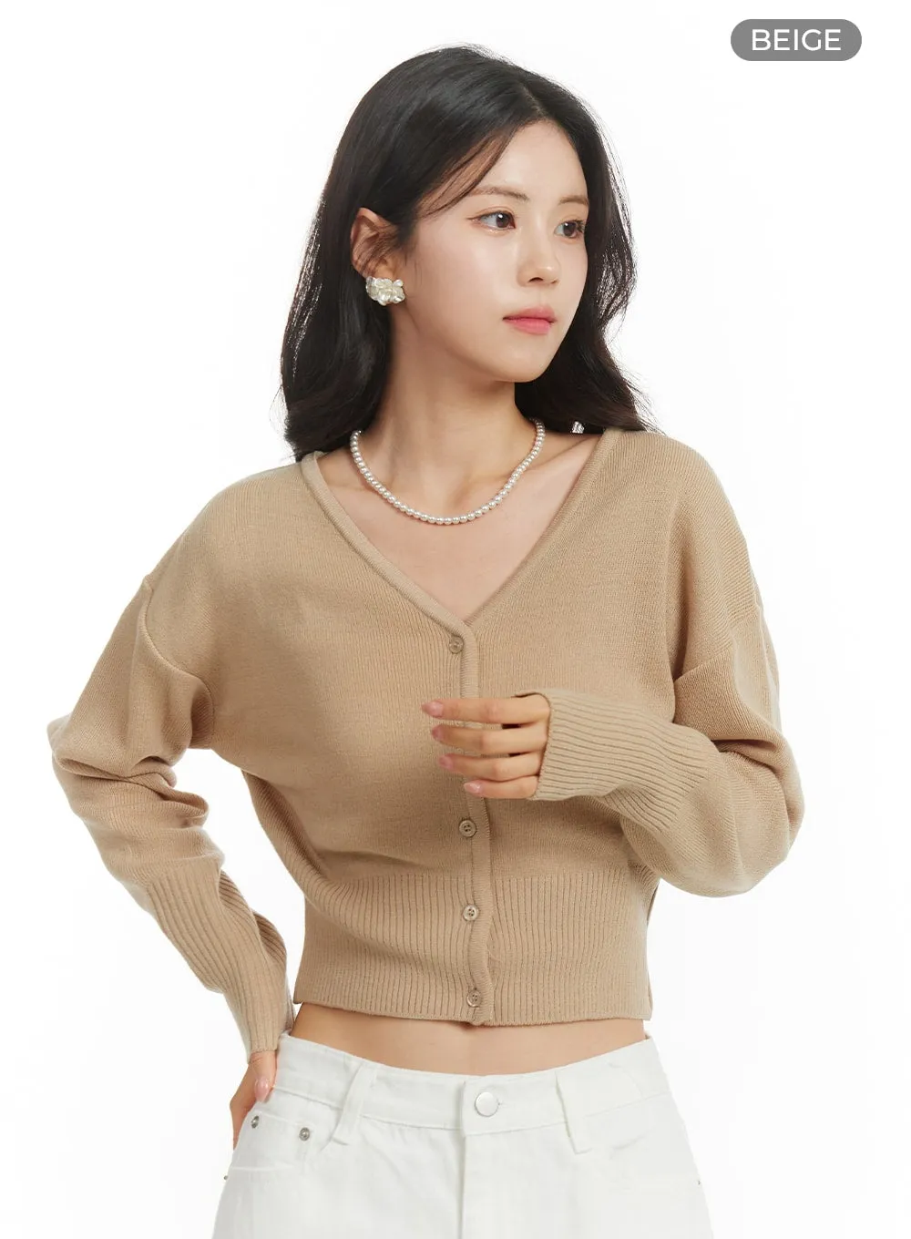 Buttoned V-Neck Crop Cardigan OM405