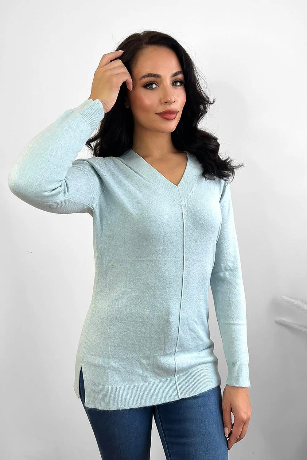 Front Seam V-Neck Soft Knit Pullover