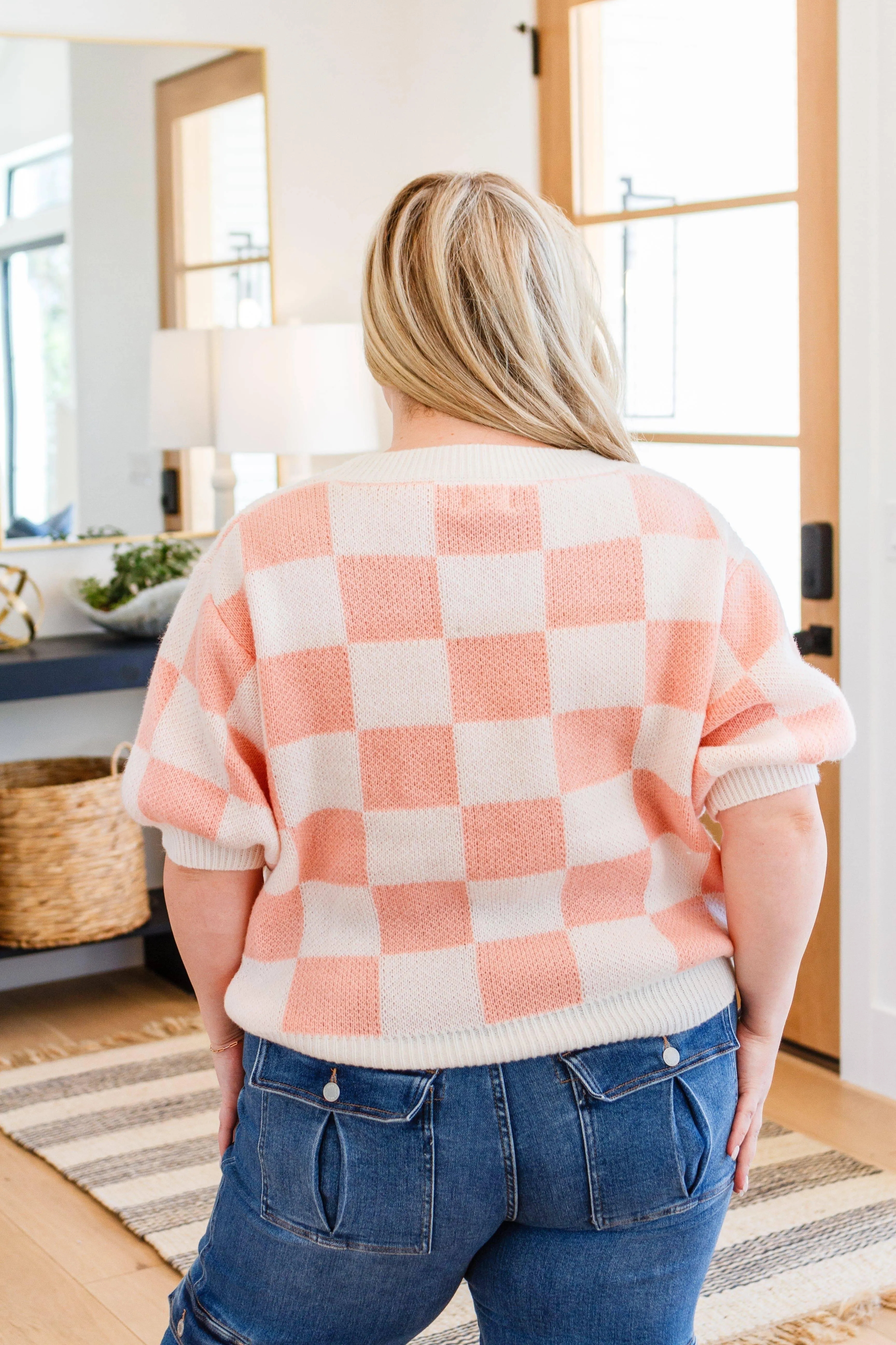 Full size short sleeve checkered sweater