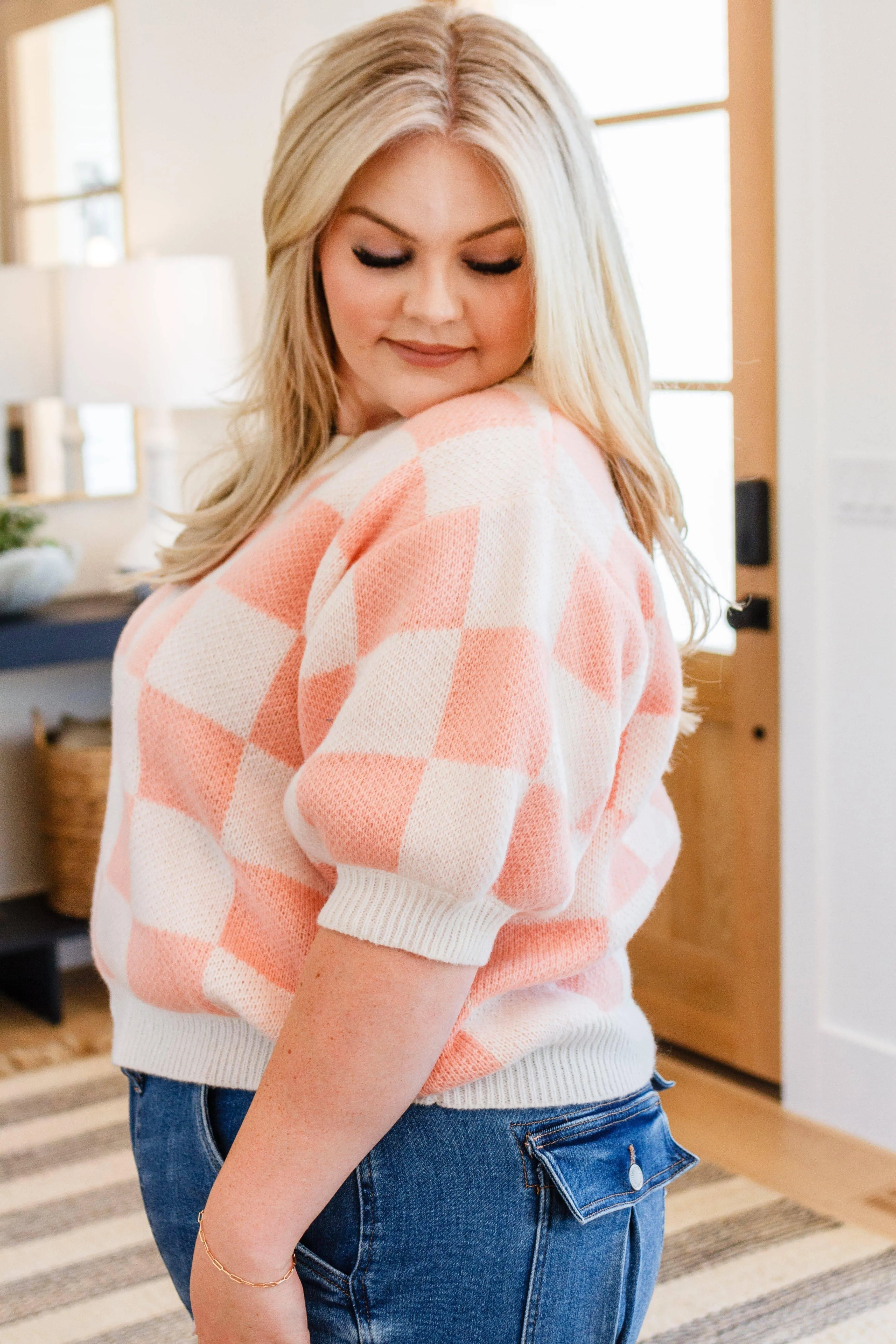 Full size short sleeve checkered sweater