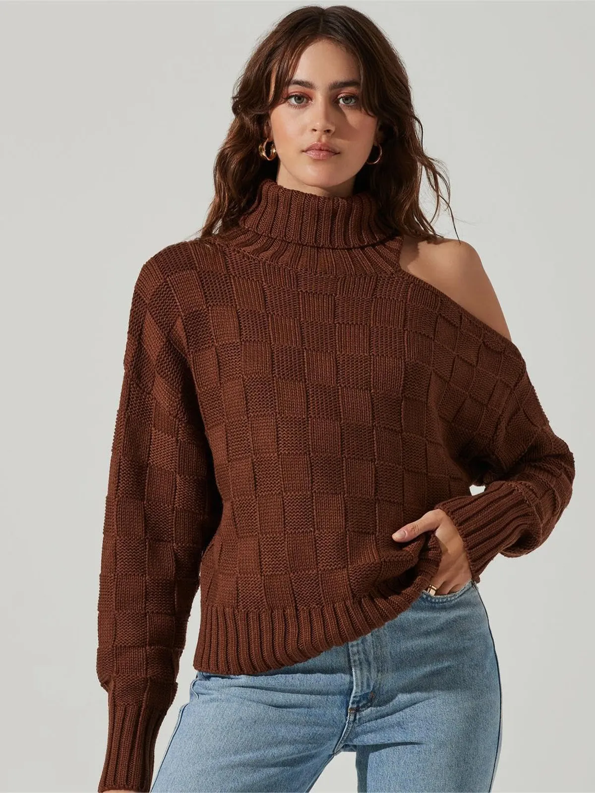 High Neck Knit Pullover