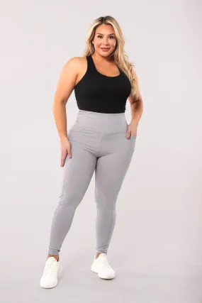 High Waist Rib Knit Leggings With Side Pockets - Grey