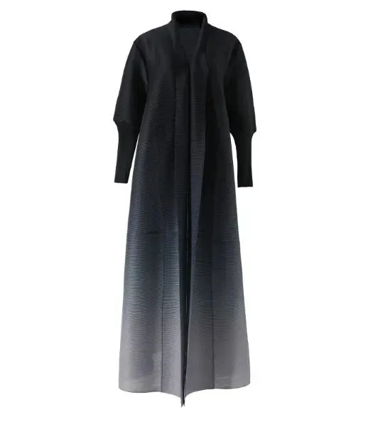 Pre Order: Gradient Pleated Loose Bat Sleeve Trench Coat