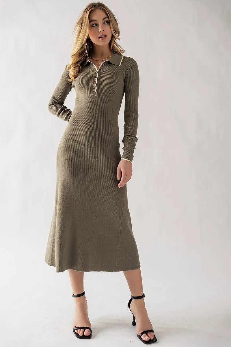 QUARTER BUTTON COLLAR LONG KNIT DRESS