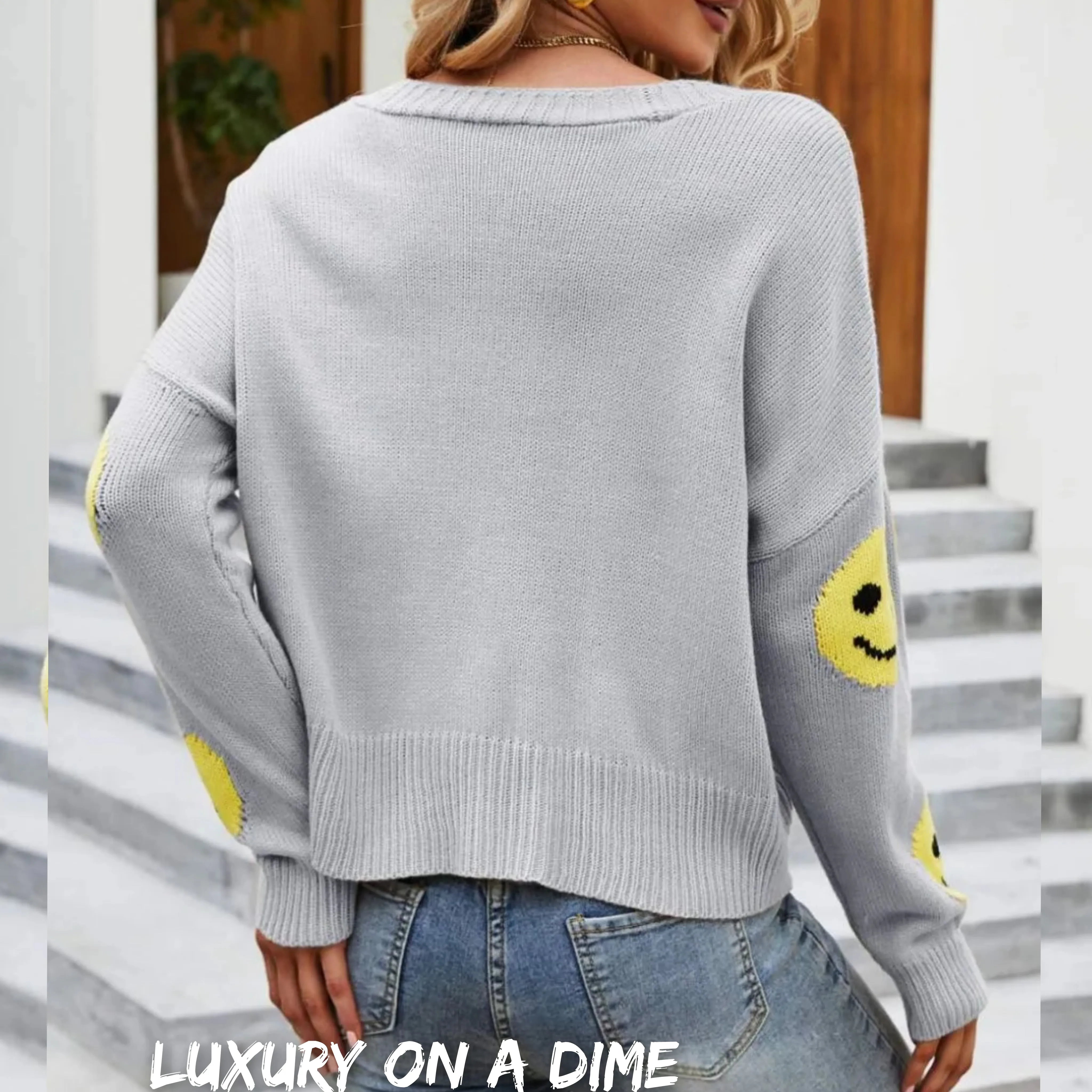 Retro Smiley Face Cropped Classic Knit Button Front Long Sleeve Cardigan