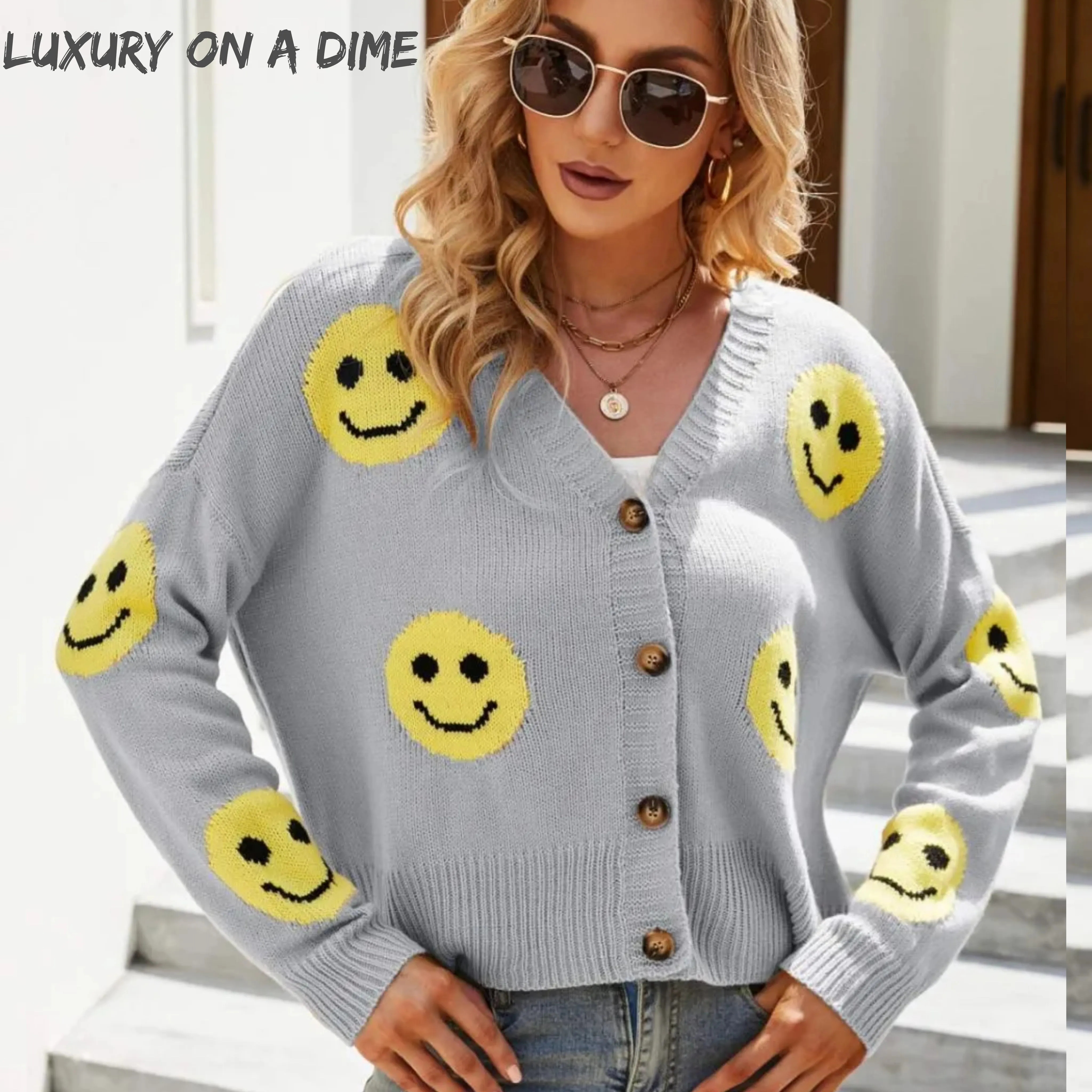 Retro Smiley Face Cropped Classic Knit Button Front Long Sleeve Cardigan